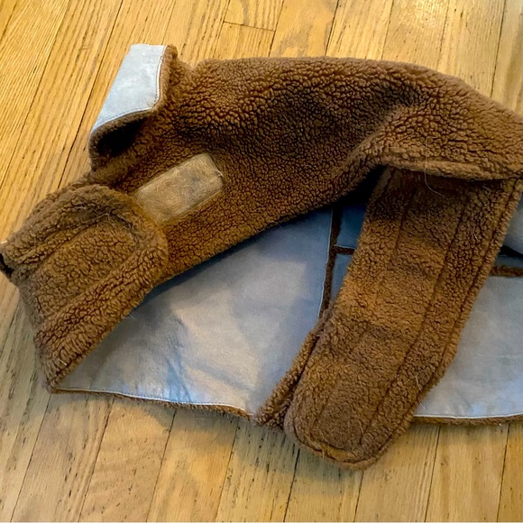 Large Sheepskin Dog Coat - Picture 2 of 7